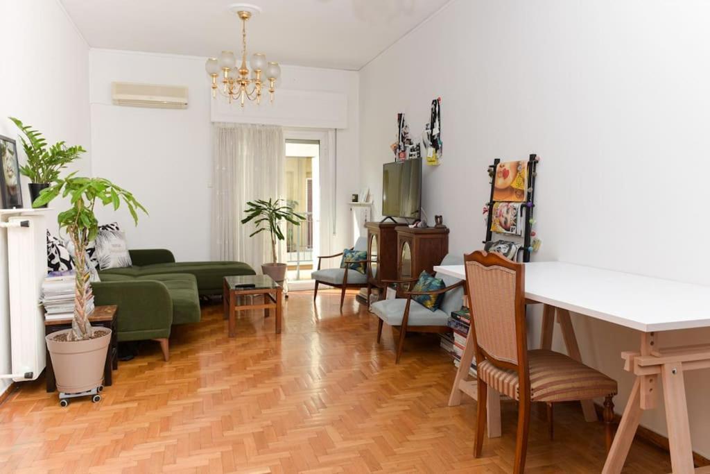 Urban-Vintage Choice 10 Minutes From Acropolis - One Bedroom Atene Esterno foto