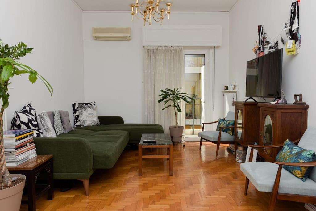 Urban-Vintage Choice 10 Minutes From Acropolis - One Bedroom Atene Esterno foto